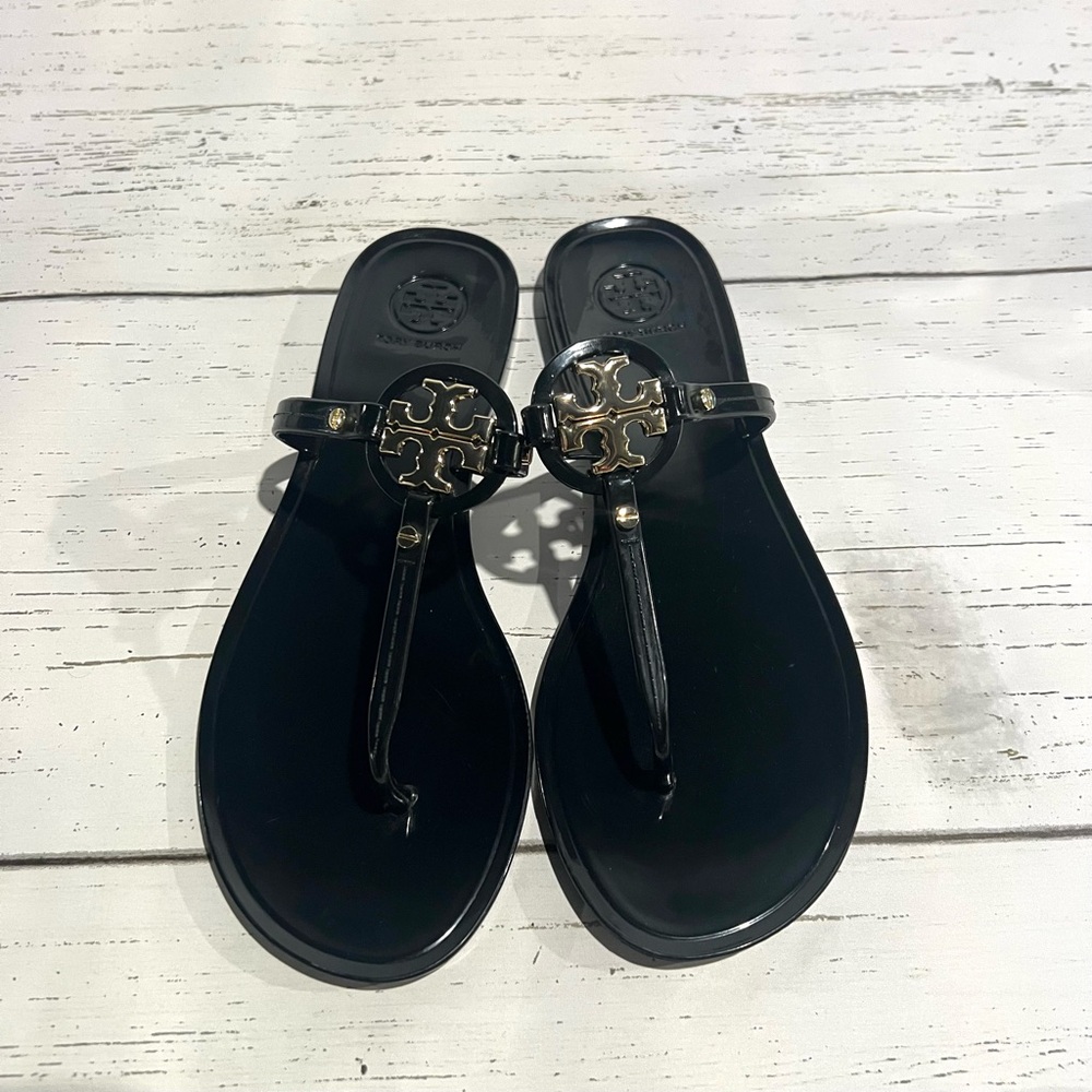 Tory Burch: Black Mini Miller Jelly Thong Sandals